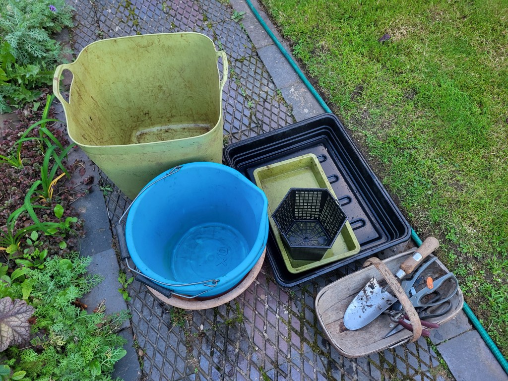 Tidying up the tools.